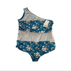 Women’s Butterfly Bodysuit Size XLarge New